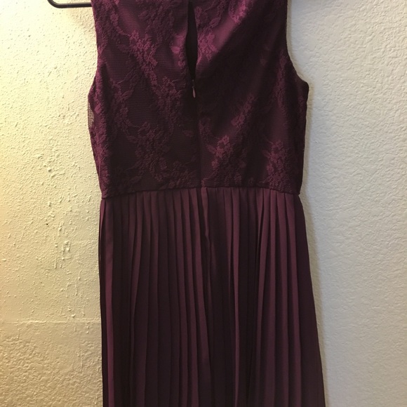 Burgundy Dress speechless - Picture 2 of 5